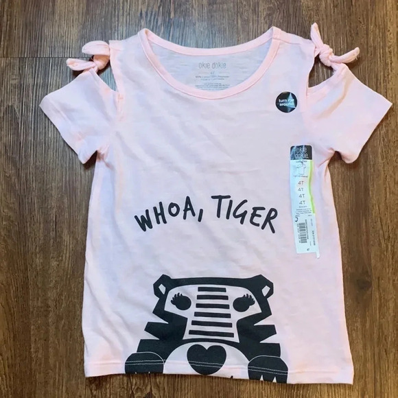 Okie Dokie Girls Cold Shoulder Pink Tee Shirt 4T Whoa Tiger - Picture 1 of 6